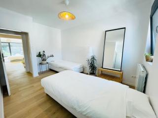 Modern townhouse with Private Garden - 3