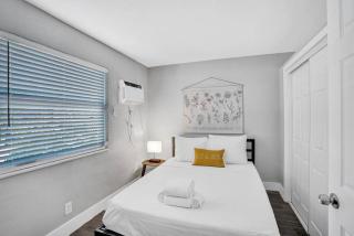 Rustic Retreats Modern 1BR for 2 guests in the heart of Fort Lauderdale - Fort Lauderdale - 6