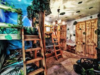 Lakeview Theme Mansion in Solara Resort - Kissimmee - 7