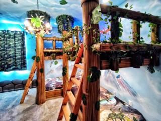 Lakeview Theme Mansion in Solara Resort - Kissimmee - 4