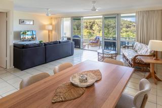 Poinciana 109 & Buggy Hamilton Island - 3