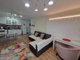 Golden Airport Residence - 4