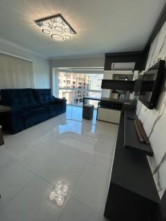 Apartamento 603, lindo, climatizado, completo - Piratuba - 9