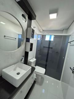 Apartamento 603, lindo, climatizado, completo - Piratuba - 8