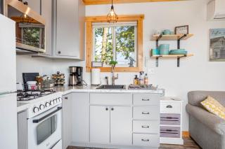 The Little Farmhouse at Oostema Farmstead - Lynden - 1