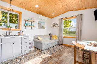 The Little Farmhouse at Oostema Farmstead - Lynden - 3