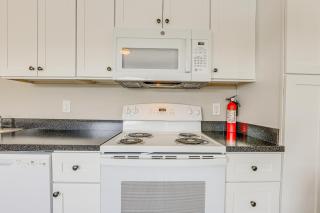 Sun-Soaked Okeechobee Retreat with Canal Views! - Okeechobee - 2