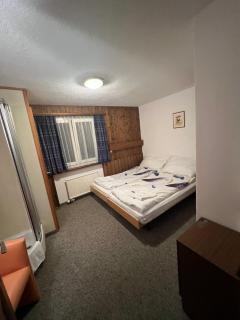 Romantic Room with private bathroom - 9