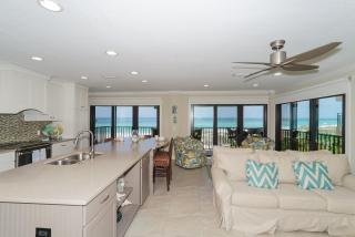 Waters Edge 110N Condo - Holmes Beach - 4