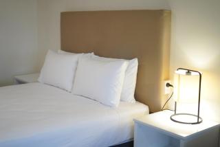 Porky's Motel Rockhampton - Rockhampton - 0