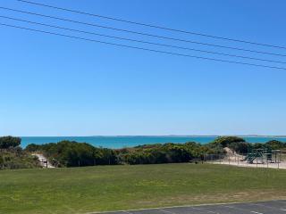 Sea Retreat - Esplanade Available Xmas 2023 and 2024 Summer - Robe - 7