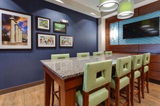 Drury Plaza Hotel Columbia East - Columbia - 3