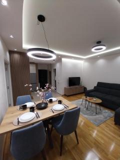 Lider Lux Apartman - Aranđelovac - 9