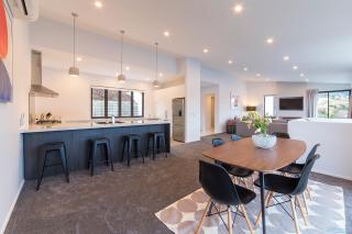 Luxury Retreat at 5 on The Hill Queenstown - Queenstown - 4
