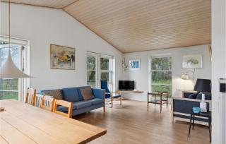 2 Bedroom Awesome Home In Give - 7