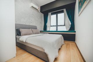 Danga Bay SeaView 3BR BigBalcony by Our Stay - 1