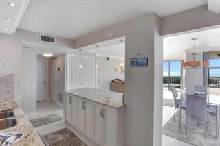 Beachfront South Seas Remodeled Paradise! - 1
