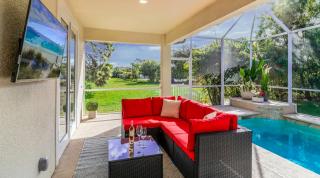 4BR Beach House Private Pool Minutes to Beach - 2