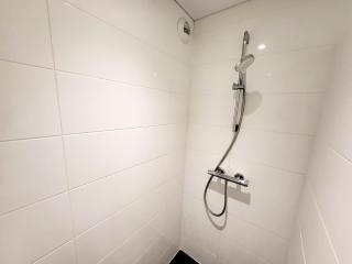 Appartement T3 avec terrasse, garage - La Chaume - FR-1-92-765 - 1