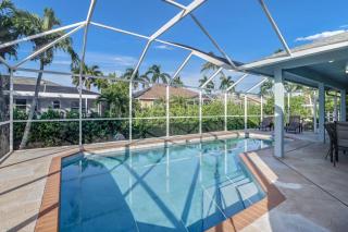 3BR Pristine House with Pool in Marco l Close to Beaches - 5