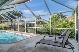 3BR Pristine House with Pool in Marco l Close to Beaches - 4