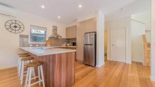 1-6 Broughton Avenue, Cowes - Cowes - 6