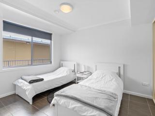 Nesuto Apartments - Unit 532 - The Entrance - 2