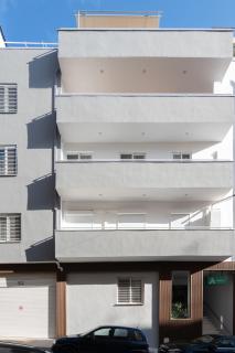 Seven Hills, Boutique Apartments - 7