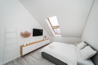 Modern 2-bedroom Apartment in Old Town/URBAN RENT - 6