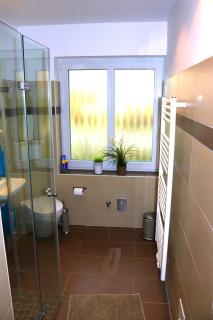 Ferienwohnungen Arp "2D" mit Terrasse und Parkplatz - Itzehoe - 4