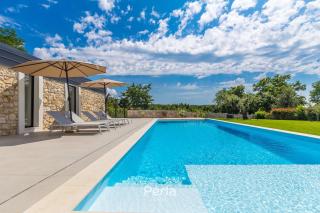 Charming stone Villa CX with large 50m2 heated pool - Brtonigla - 8