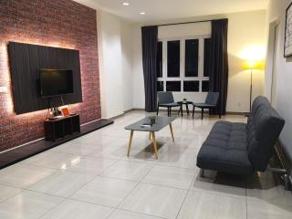 H2H - Octagon Cottage at Ipoh Town Center - 8