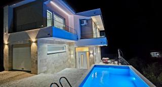 Sweet Sea Villa - Utjeha - 3