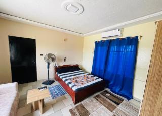 Studio cosy avec vaste terrasse - Cotonou - 5