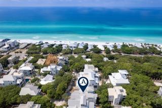 Azalea Abbey by AvantStay 350ft to Beach w Pool Outdoor Kitchen Amazing Views - Seagrove Beach - 0