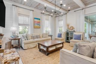 Azalea Abbey by AvantStay 350ft to Beach w Pool Outdoor Kitchen Amazing Views - Seagrove Beach - 1