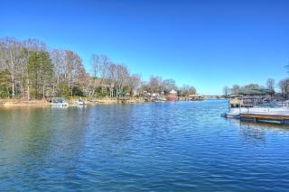 Dock Days by AvantStay Swimming Platform Dock - - 3