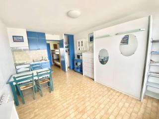 STUDIO CABINE 4 PERSONNES + PARKING - 0