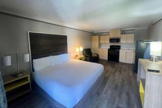 Sulphur Extended Stay - 8