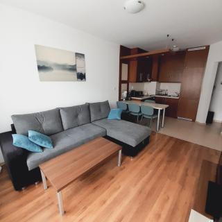 Апартамент В204 Belvedere Holiday Club - Bansko - 0