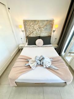 Fresh Lemonade con piscina, AC, doble terraza, cocina completa y parking - 2