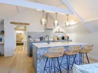 3 Bed in Ogmore-by-Sea 86494 - Southerndown - 1