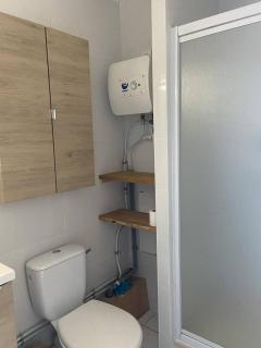 BEAU STUDIO 4 PERSONNES AVEC LOGGIA ET PARKING PRIVATIF - Le Grau-du-Roi - 6