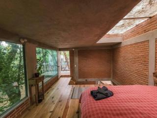 The Red Cabin at the bottom of Tepoztlán's Forest - 2