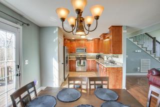 Large Clarksville Family Home about 4 Mi to Speedway! - 1