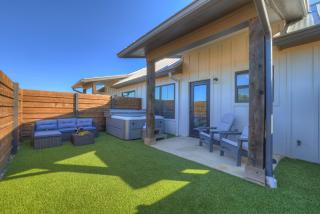 Hill Country Wine Hideaway - Fredericksburg - 9