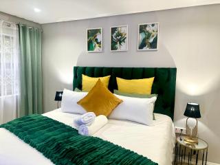 The Green Diamond - 2 King Beds Apartment - Durban - 3