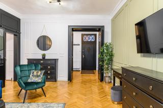 Colins Place - Braşov - 1