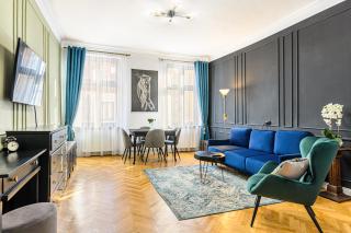 Colins Place - Braşov - 7