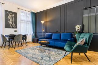 Colins Place - Braşov - 8